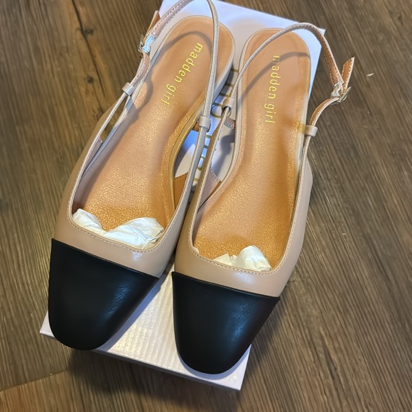 ‘Madden Girl sling back two tone shoes - Picture 3 of 8